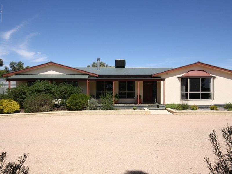 14 Evans Road South, Wallaroo SA 5556