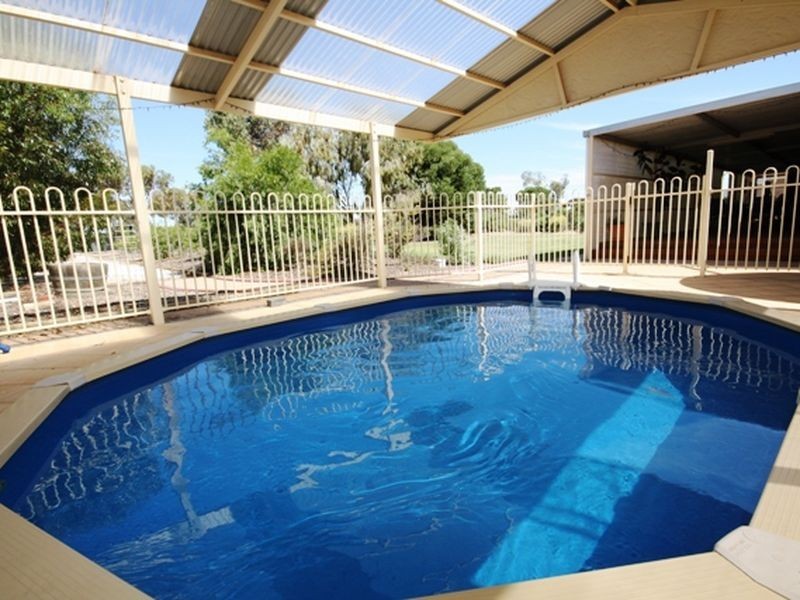 14 Evans Road South, Wallaroo SA 5556