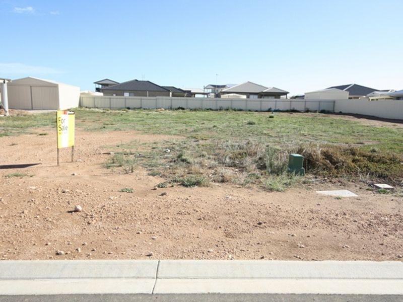 16 Kassa Road, North Beach SA 5556