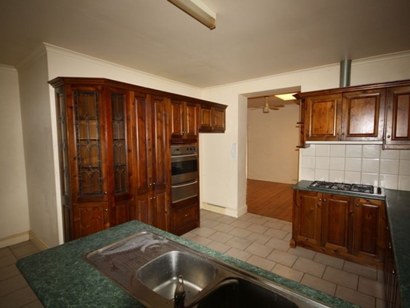 31 Elizabeth Street, Wallaroo SA 5556