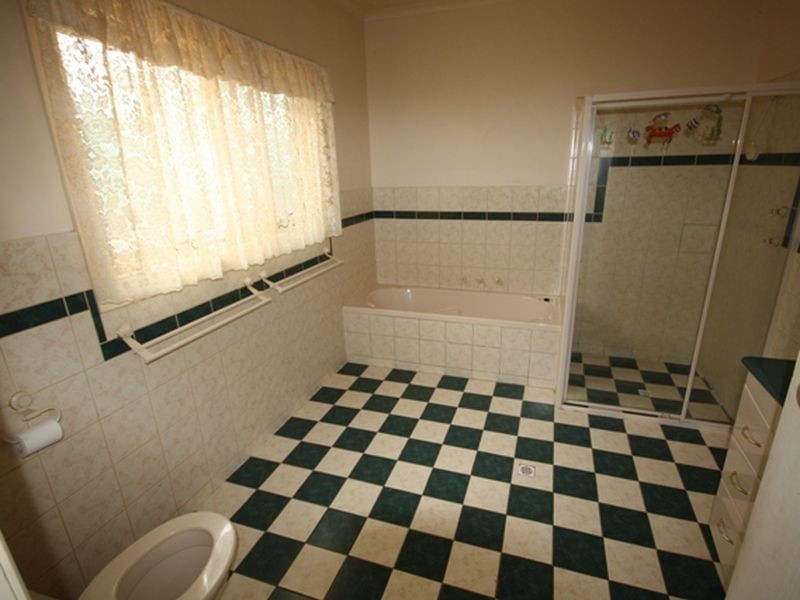 31 Elizabeth Street, Wallaroo SA 5556