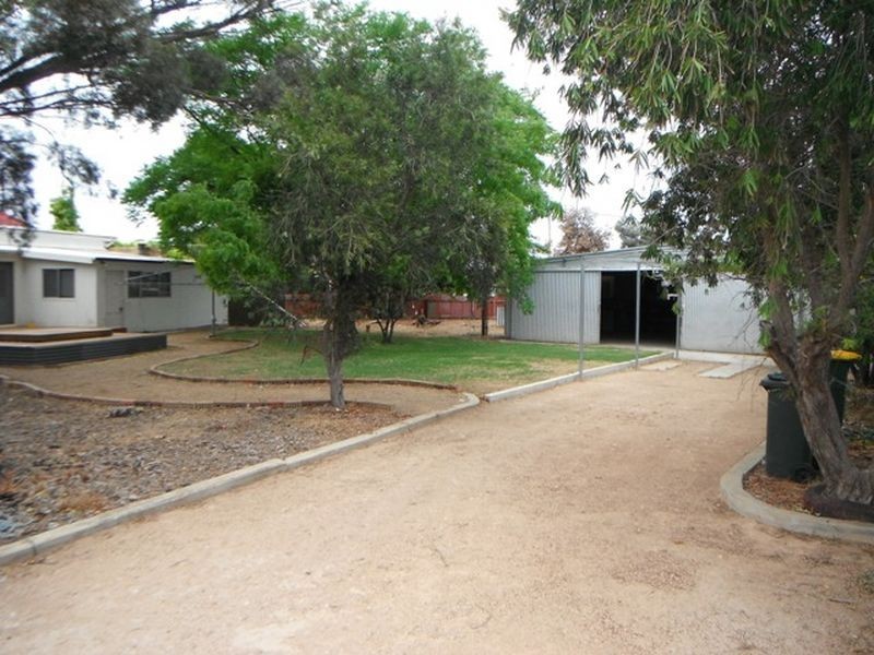 56 Charles Terrace, Wallaroo SA 5556