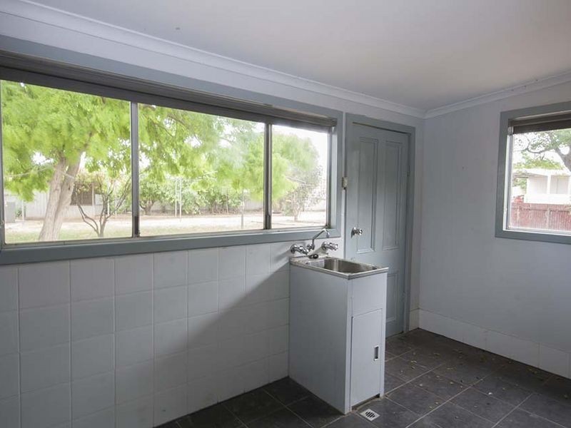 56 Charles Terrace, Wallaroo SA 5556