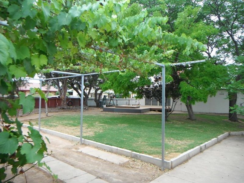 56 Charles Terrace, Wallaroo SA 5556