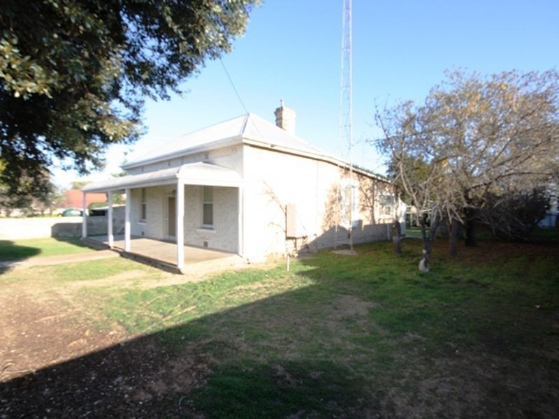 1 Young St, Wallaroo SA 5556