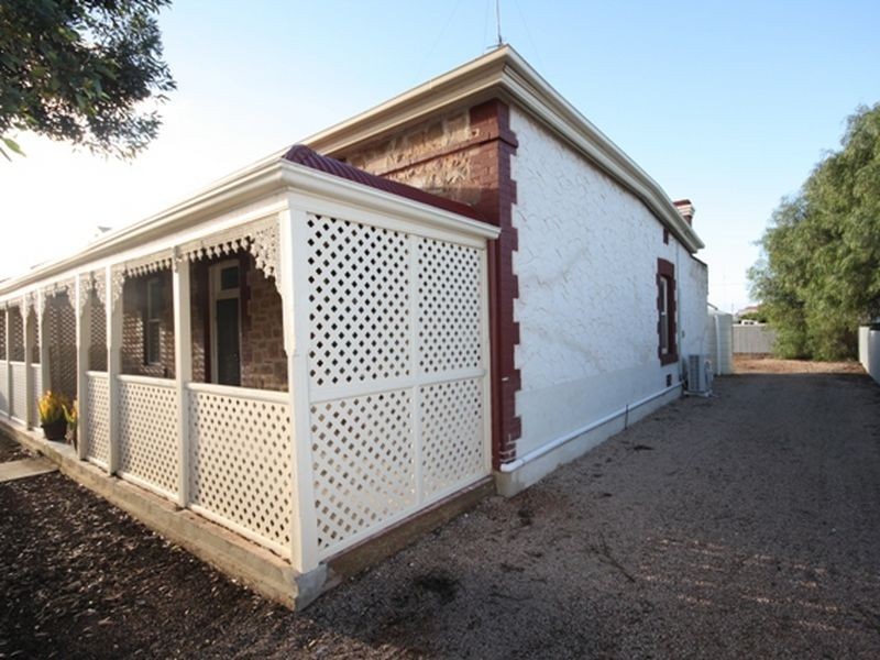 27 Scotland St, Wallaroo SA 5556