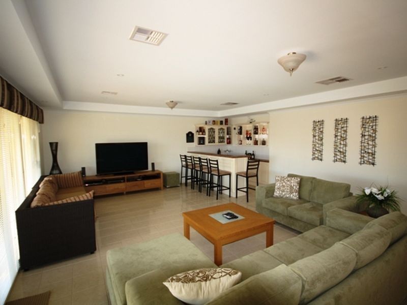 55 Stately Way, Wallaroo SA 5556