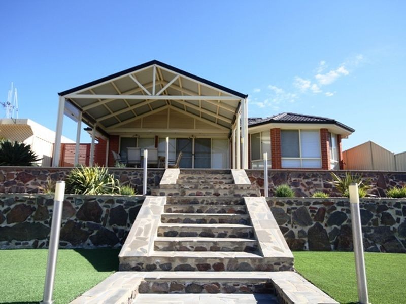 55 Stately Way, Wallaroo SA 5556