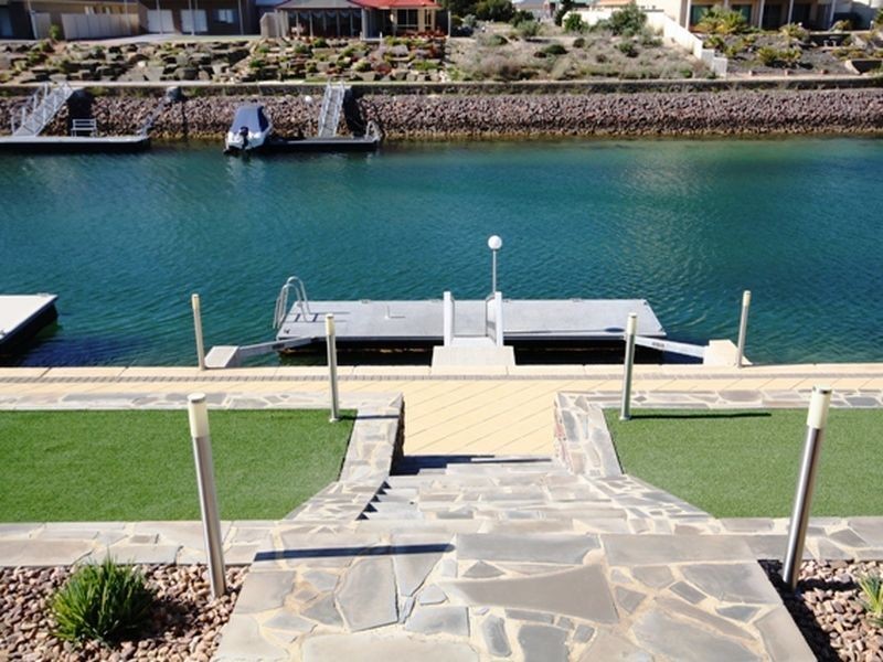 55 Stately Way, Wallaroo SA 5556