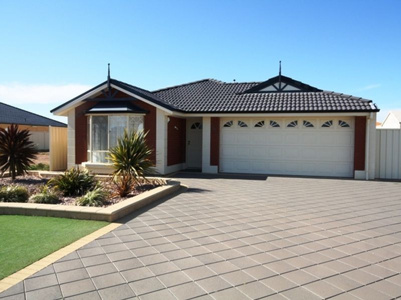 55 Stately Way, Wallaroo SA 5556