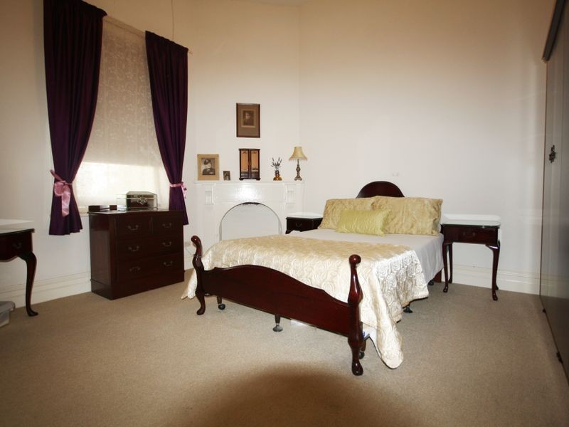 2 Hall Street, Wallaroo SA 5556