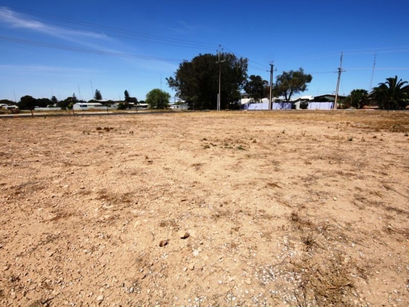 86 Woodforde Drive, North Beach SA 5556