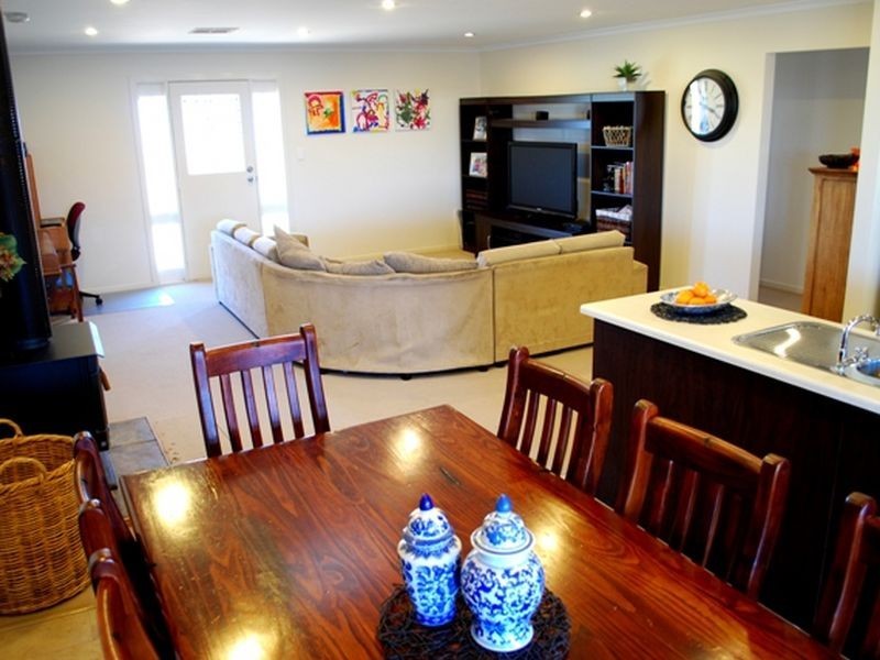 1 Wharton Street, Wallaroo SA 5556