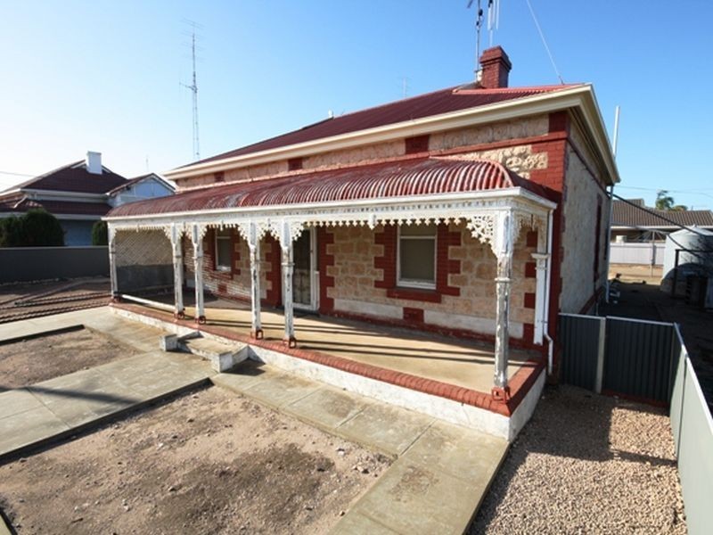 39 Charles Terrace, Wallaroo SA 5556