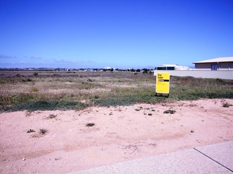 9 Kassa Rd, North Beach SA 5556