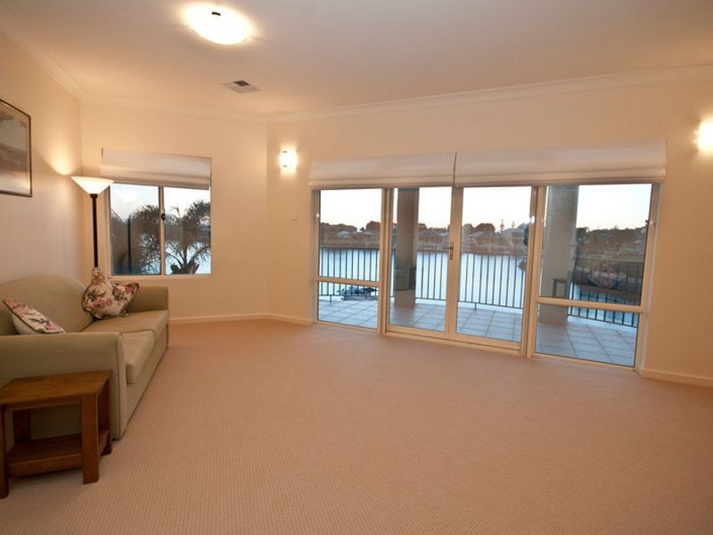3-5 Oriental Crt, Wallaroo SA 5556