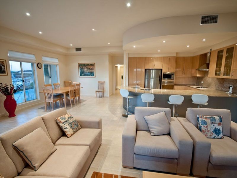 3-5 Oriental Crt, Wallaroo SA 5556