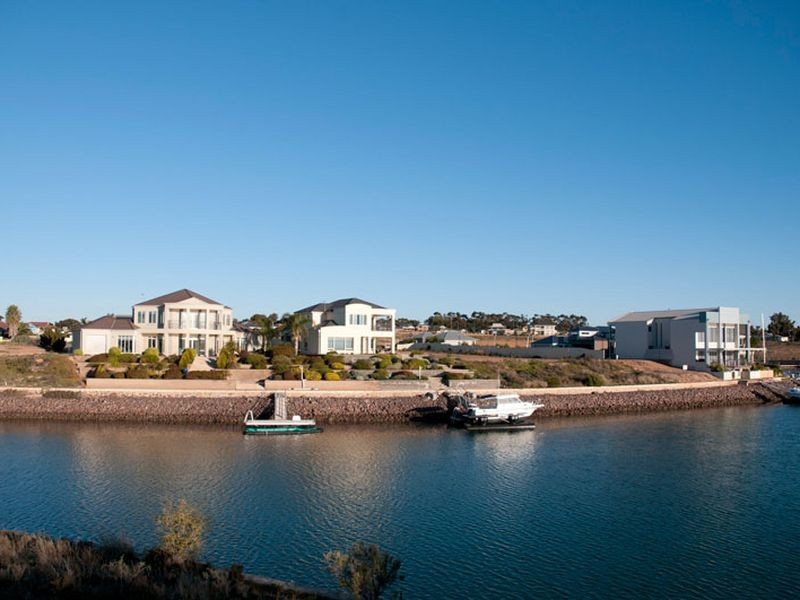 3-5 Oriental Crt, Wallaroo SA 5556