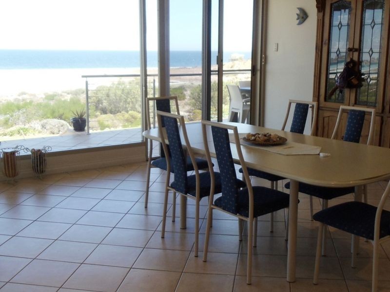 17 Oceanview Drive, North Beach SA 5556