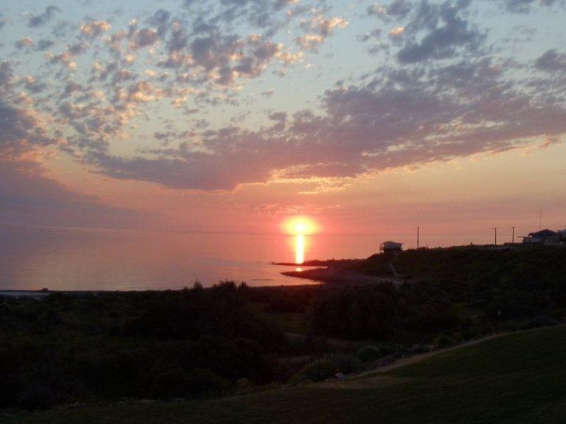 17 Oceanview Drive, North Beach SA 5556