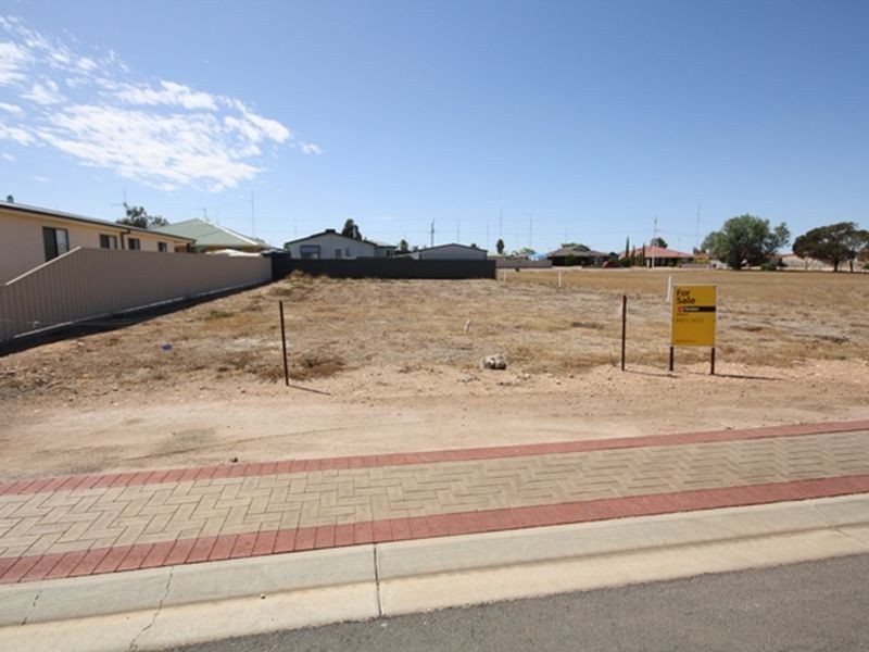 13 Jamieson Way, Wallaroo SA 5556