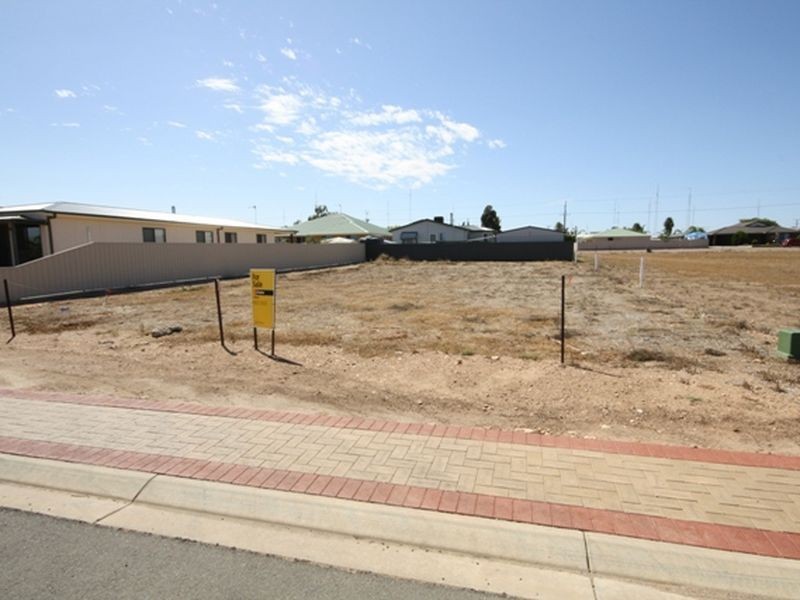 13 Jamieson Way, Wallaroo SA 5556