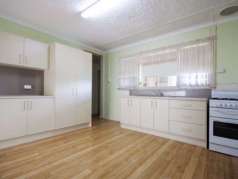 10 Hamilton St, Wallaroo SA 5556