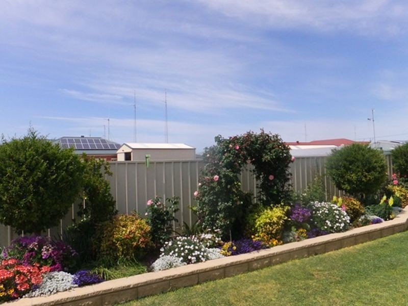 13 Price St, Wallaroo SA 5556