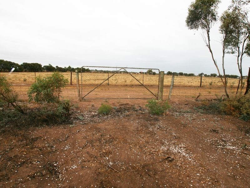 Lot 1 Section 738 Rosslyn Road, Wallaroo SA 5556