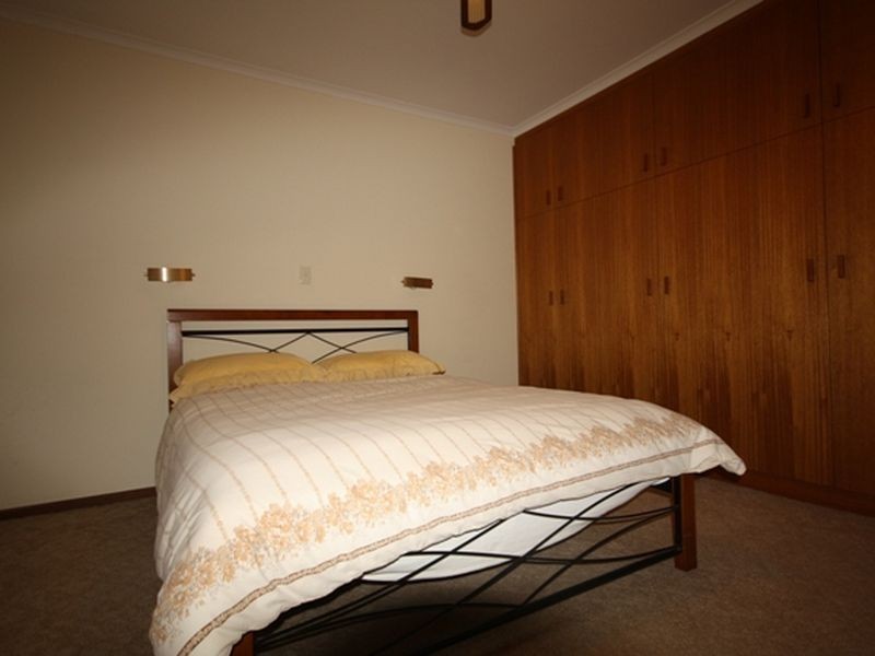 14 Charles Tce, Wallaroo SA 5556