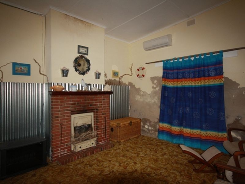 60 Clara Street, Wallaroo SA 5556