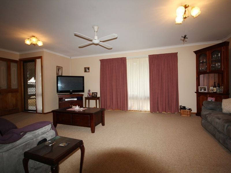 32 Irwin Street, Wallaroo SA 5556