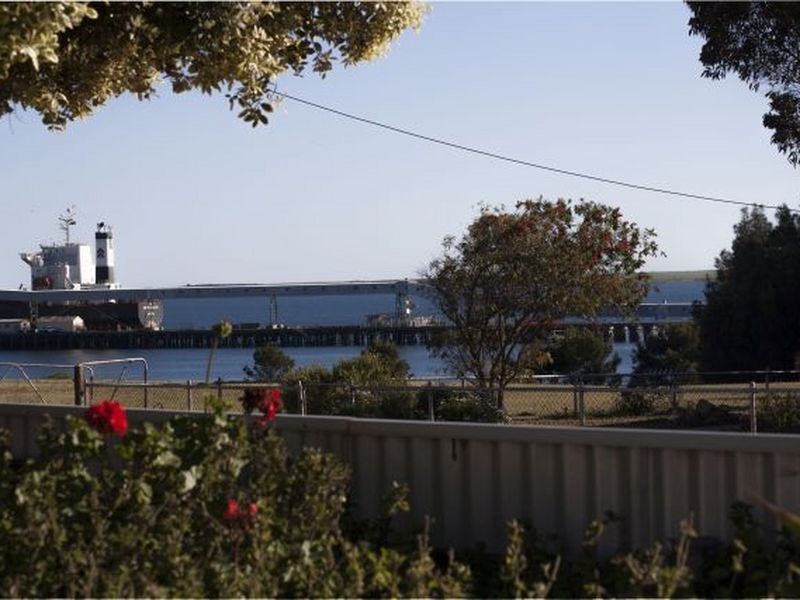 17 Lydia Tce, Wallaroo SA 5556