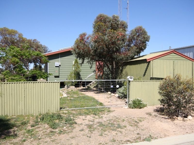 1 Harriet St, Wallaroo SA 5556