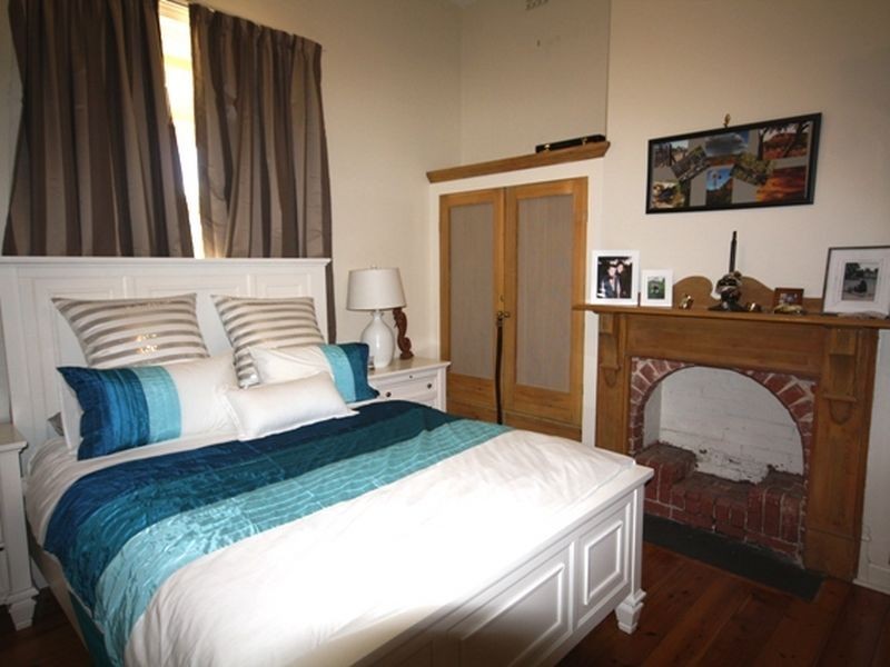 4 Hall Street, Wallaroo SA 5556