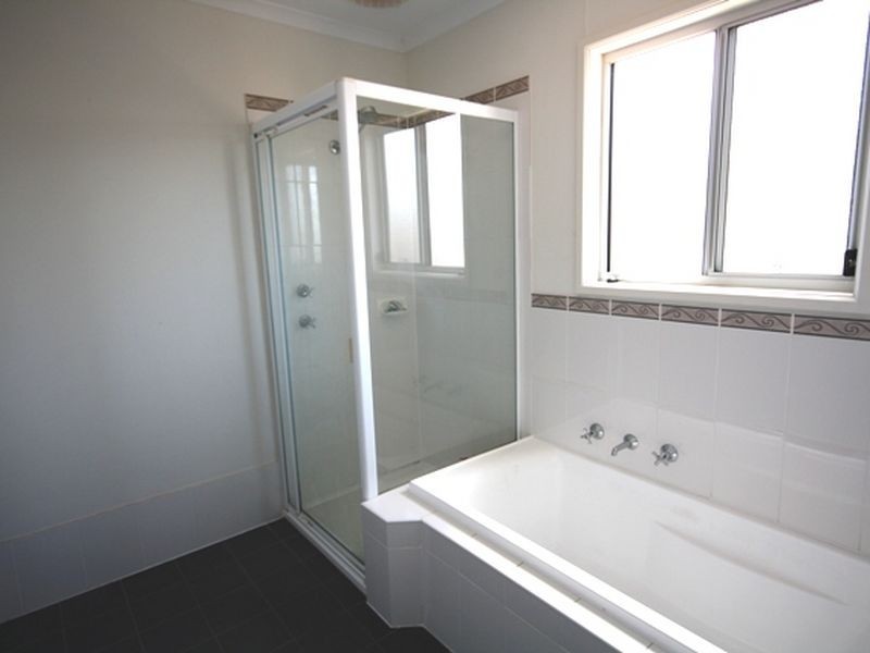 16 Millsteed St, Wallaroo SA 5556