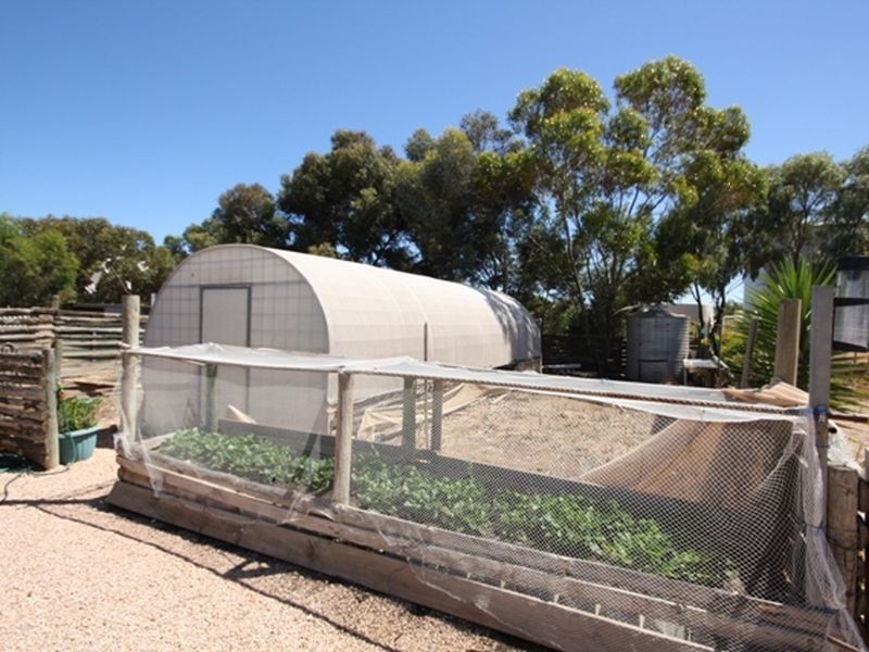 29 Evans South Rd, Wallaroo SA 5556