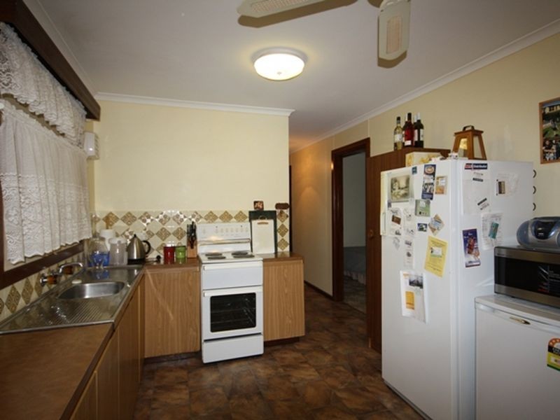 64 Woodforde Drive, North Beach SA 5556