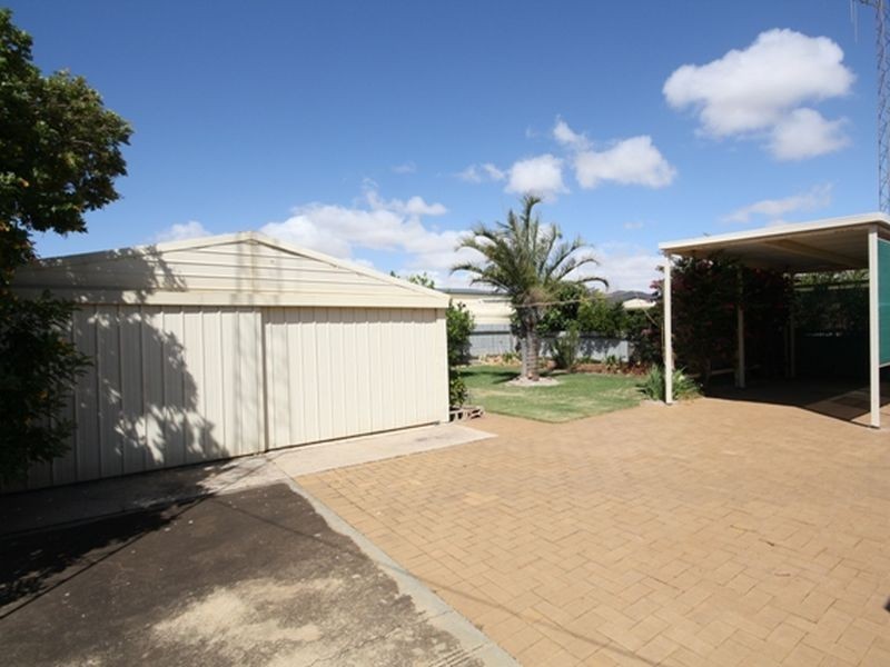 64 Woodforde Drive, North Beach SA 5556