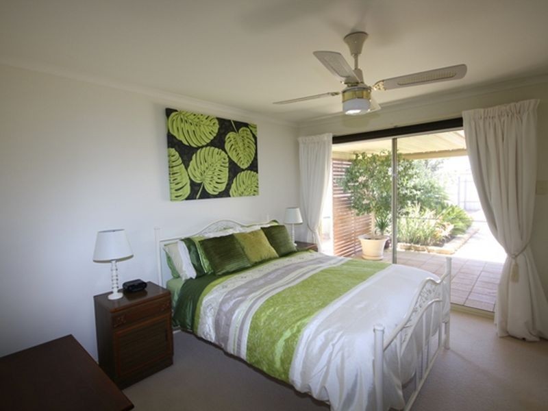 8 Price, Wallaroo SA 5556