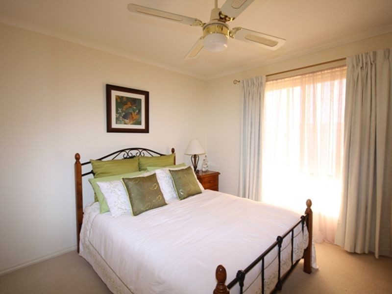 8 Price, Wallaroo SA 5556
