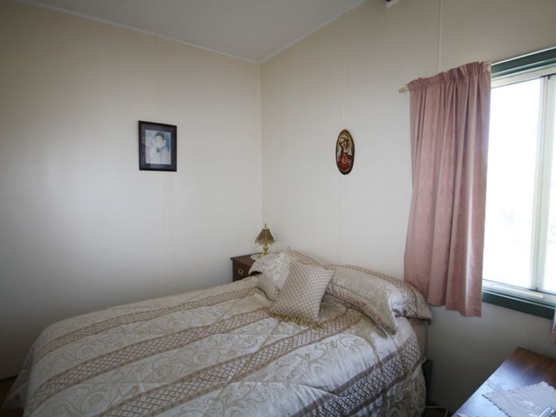 31 Woodforde Drive, North Beach SA 5556