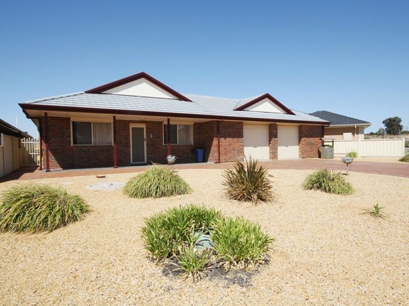 68 Gilmore Crescent, Wallaroo SA 5556