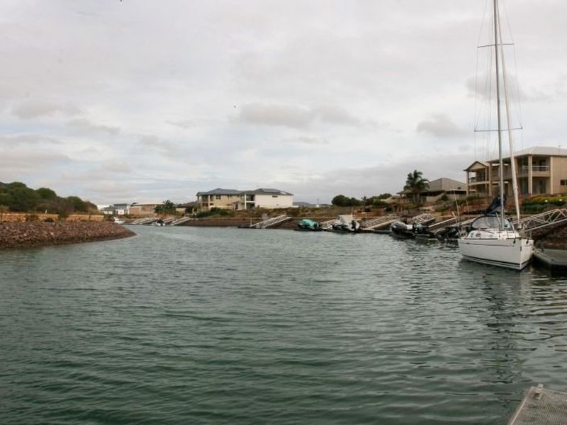 2 Genoa Place, Wallaroo SA 5556