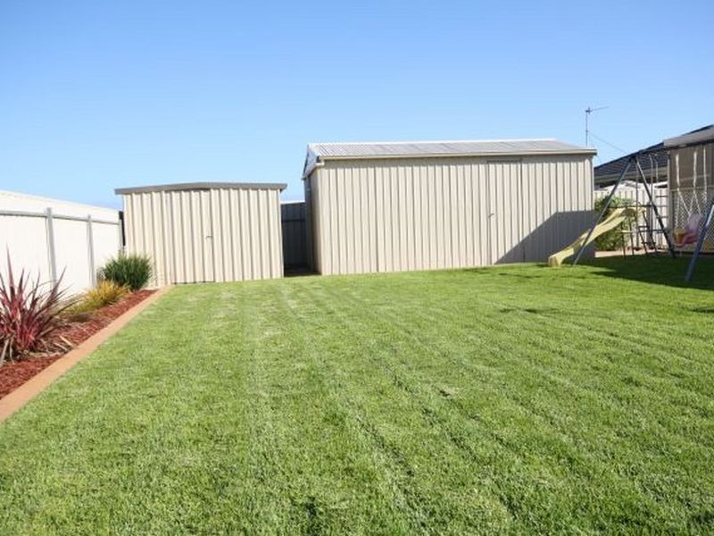 10 Clarke St, Wallaroo SA 5556