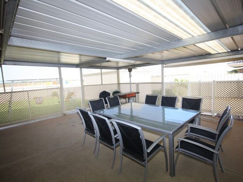 10 Clarke St, Wallaroo SA 5556