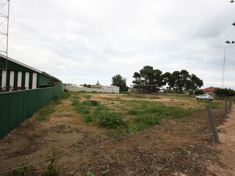 6 Victoria St, Wallaroo SA 5556