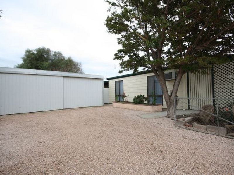 56 Clara St, Wallaroo SA 5556