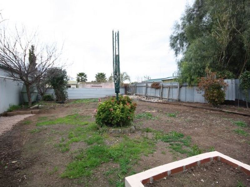 56 Clara St, Wallaroo SA 5556