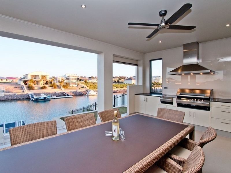 110 Stately Way, Wallaroo SA 5556